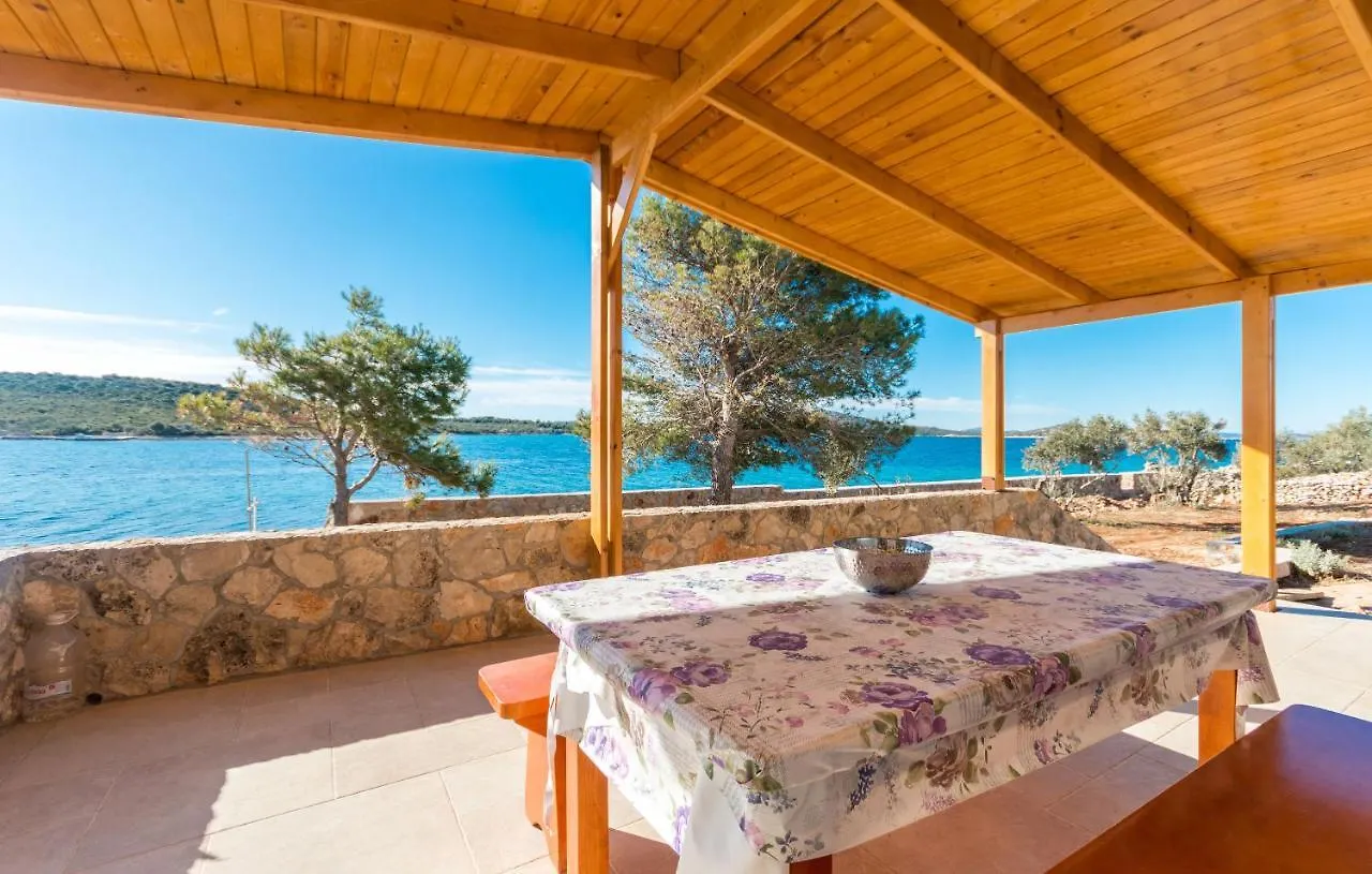 Mobile Home Rock Rose 1 Tkon